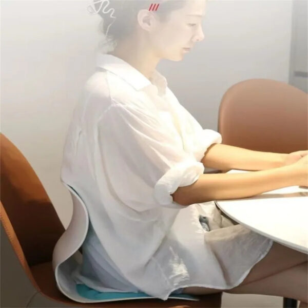 Foldable lumbar support cushion integrated backrest - Image 5